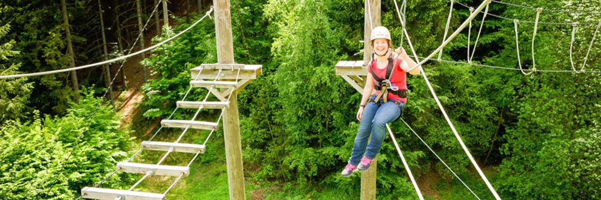 Steinach_Hochseilgarten_Tourismusregion Coburg.Rennsteig_Steffi Rebhan Hochseilgarten Steinach