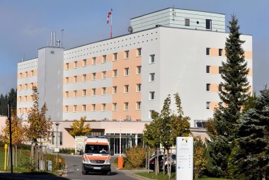 Das Krankenhaus Neuhaus am Rennweg des Klinikverbunds REGIOMED