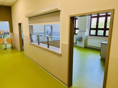 Die neue Essenausgabe in der Lohauschule Die neue Essenausgabe in der Lohauschule