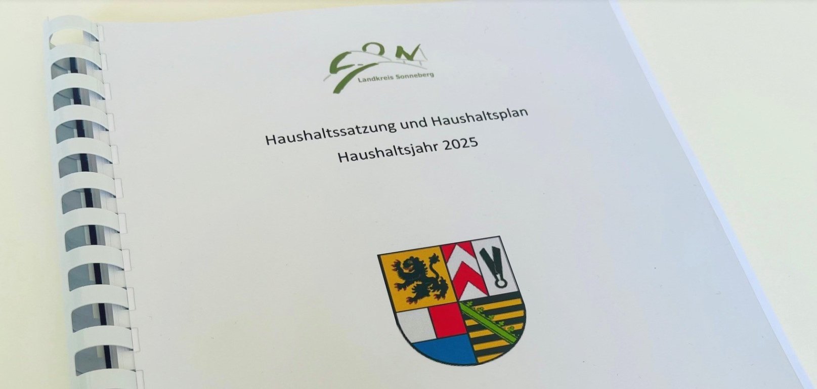 Deckblatt Haushaltsplan 2025